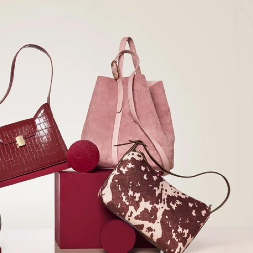 Convertible Carrie Crossbody Bag - Picture 10 of 10